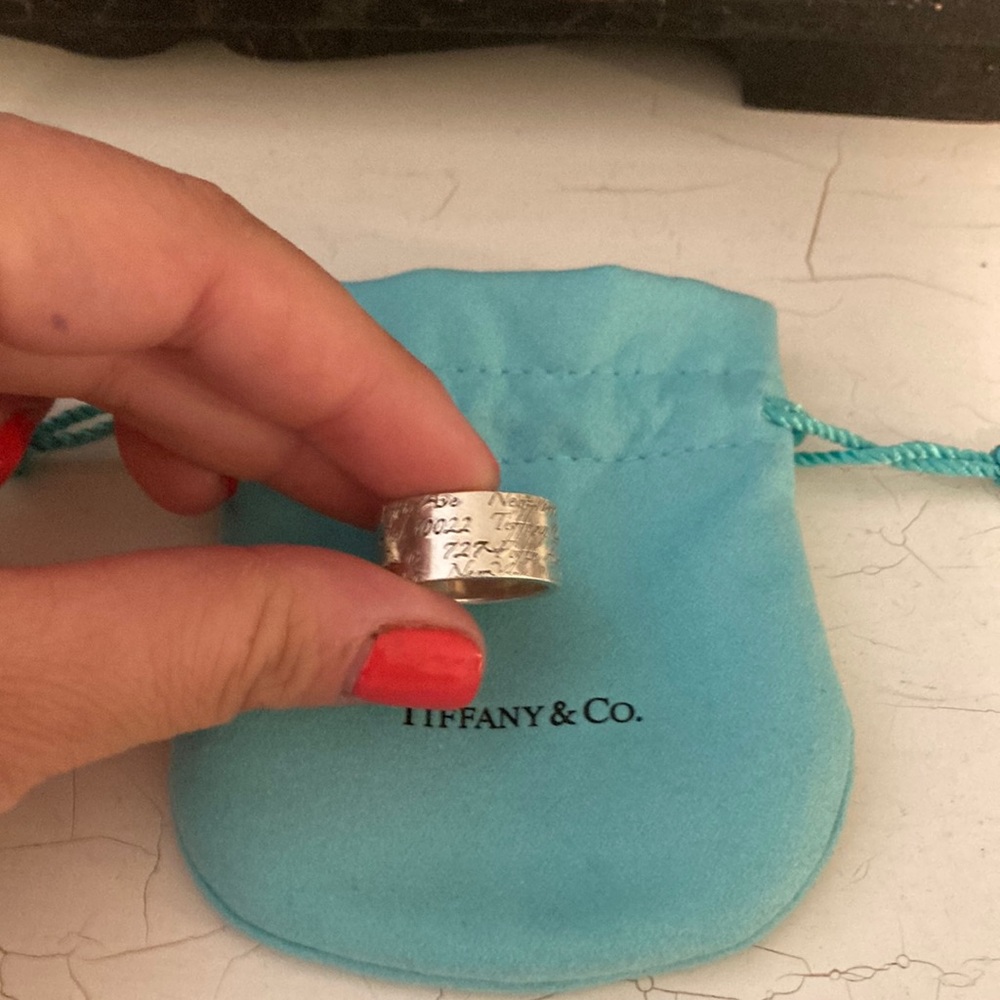 Tiffany & Co Retired Notes CollectionThick Silver Ring Sz 8 Rare